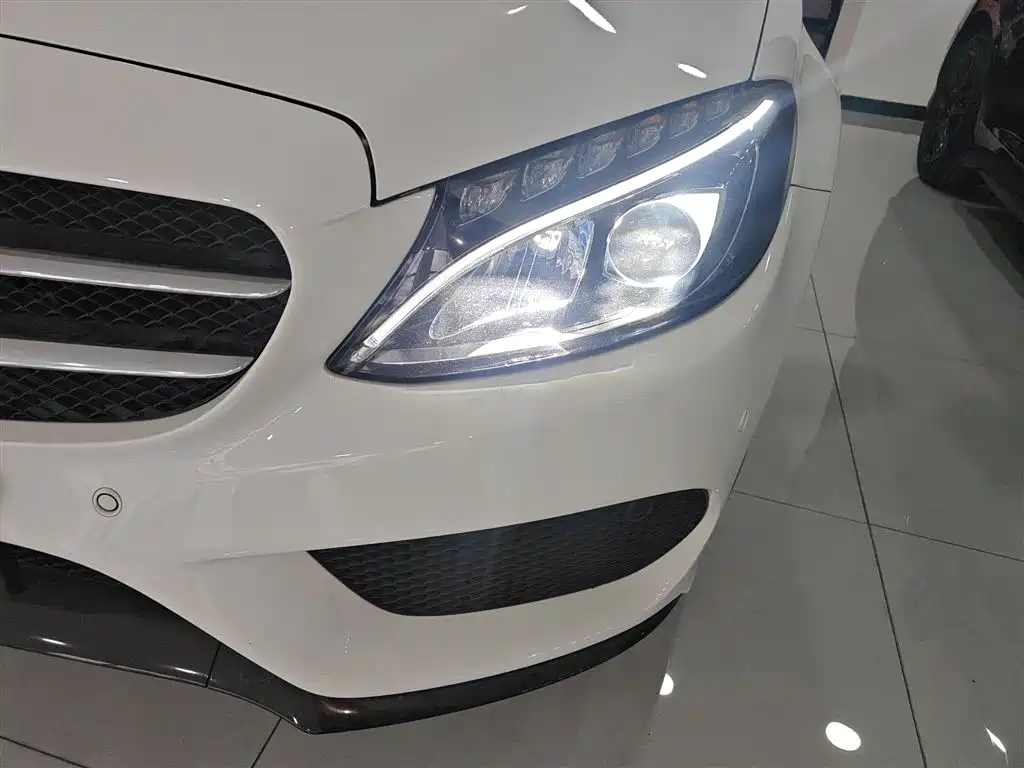 Mercedes-Benz C-Class 2017 C 200 Sports Edition купить на сайте DeffCars