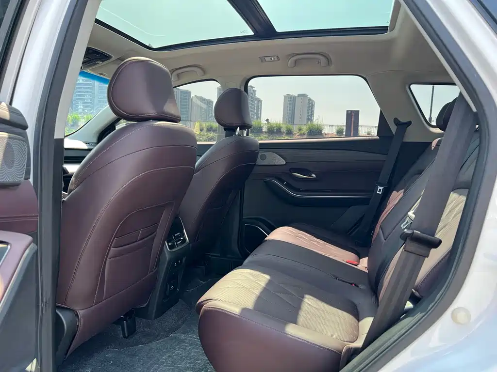 Jietu X90 PRO 2024 1.6T DCT Deluxe Edition 7 seats купить на сайте DeffCars