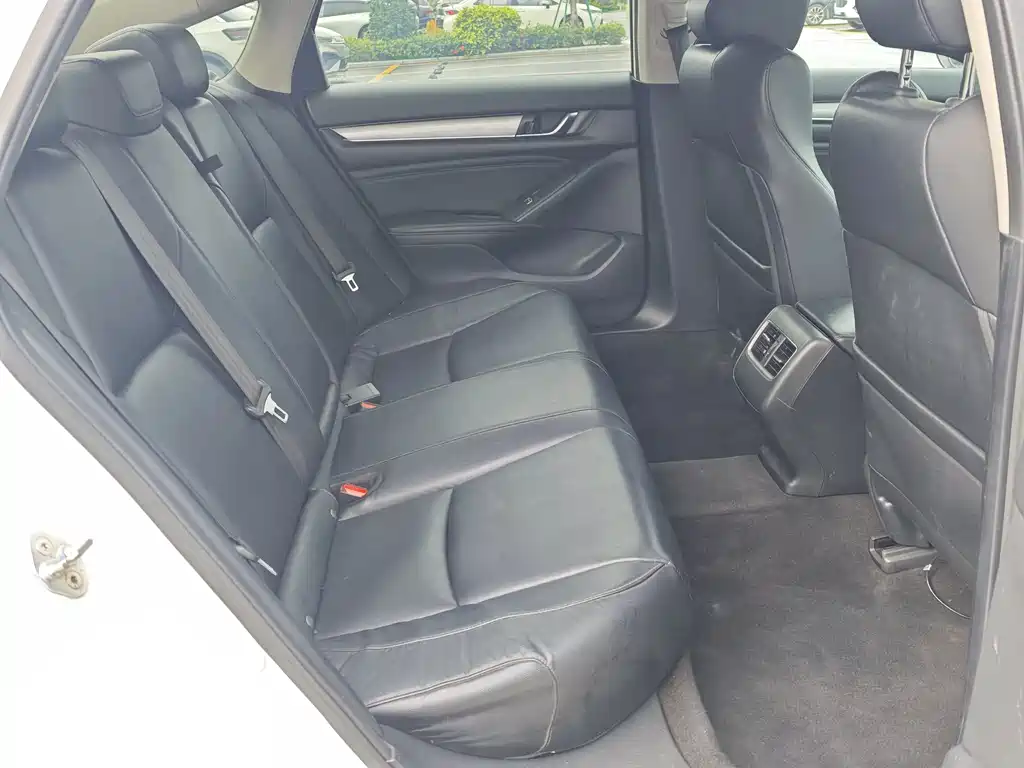 Accord 2018 260TURBO Elite Edition National V купить на сайте DeffCars