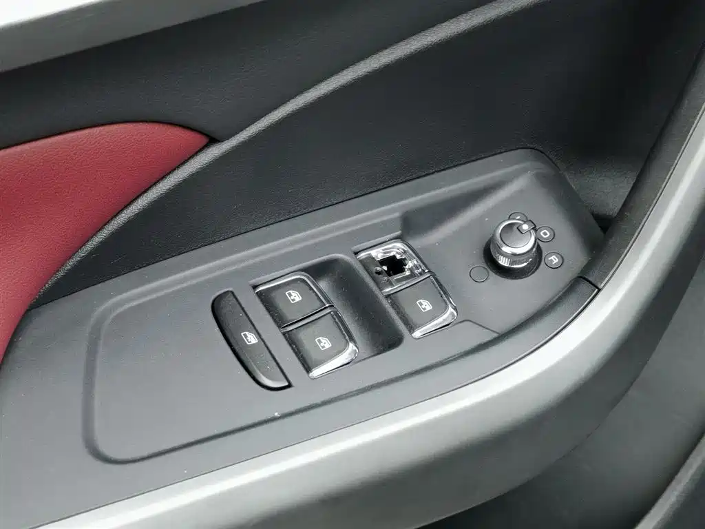 Dongfeng Fengshen AX7 2021 PRO 1.6T automatic smart driving version купить на сайте DeffCars