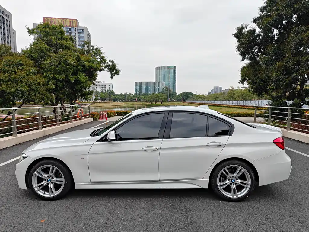 BMW 3 Series 2019 320i M Sports Package купить на сайте DeffCars