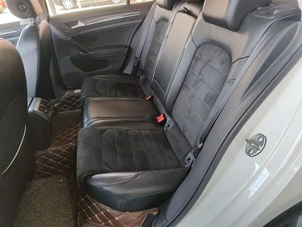 Golf 2018 230TSI automatic luxury model купить на сайте DeffCars