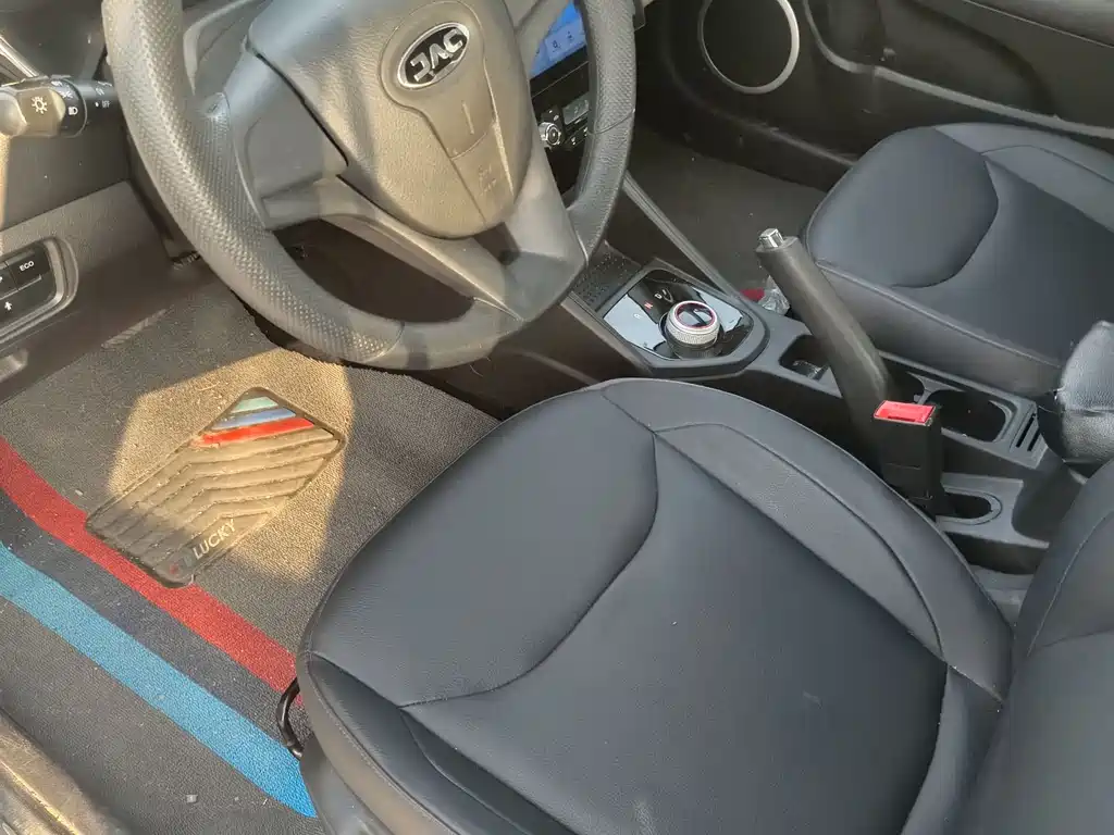 JAC iEVA50 2021 battery swapping pleasure version купить на сайте DeffCars