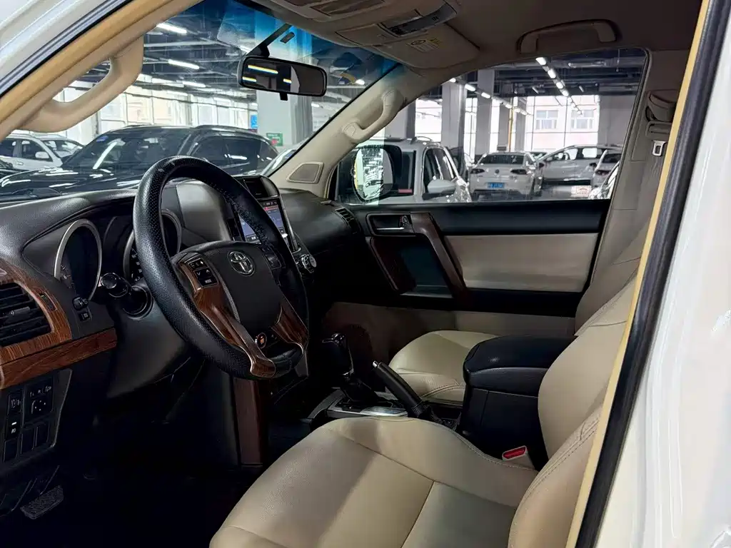 Prado imported 2010 2.7L automatic luxury version купить на сайте DeffCars