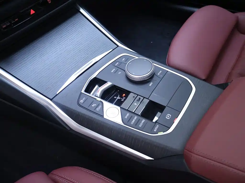 BMW 3 Series 2025 325Li M Sports Package купить на сайте DeffCars