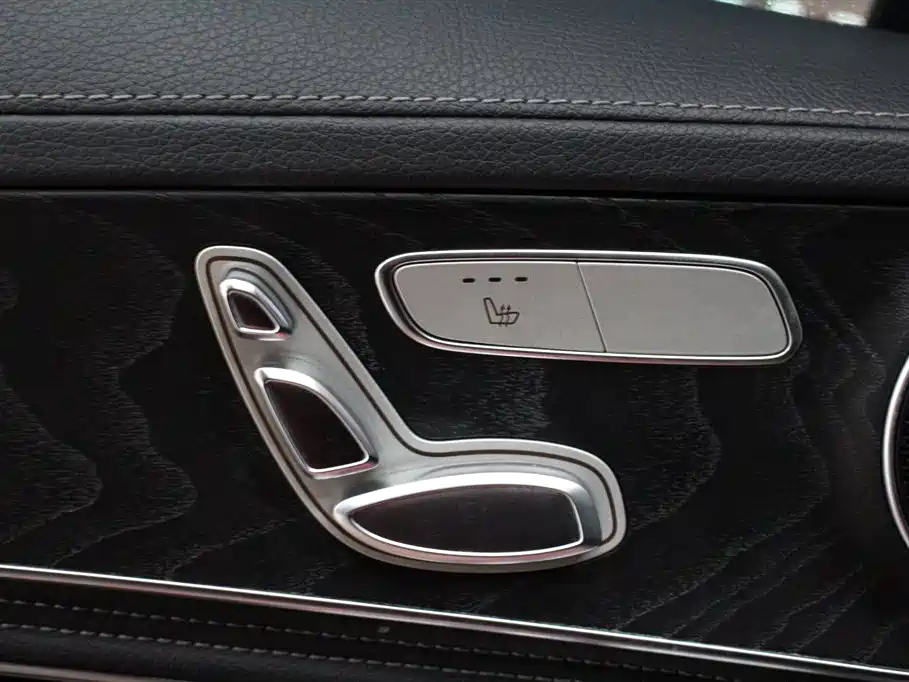 Mercedes-Benz C-Class 2019 C 260 L Sports Edition купить на сайте DeffCars