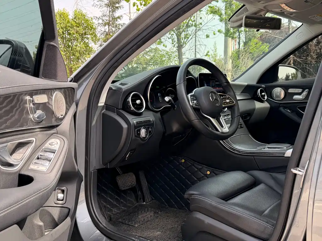 Mercedes-Benz C-Class 2019 facelift C 260 L sports version купить на сайте DeffCars