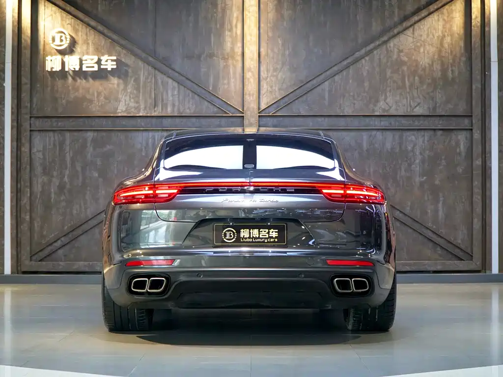 Panamera 2017 Panamera Turbo Executive Extended Edition 4.0T купить на сайте DeffCars