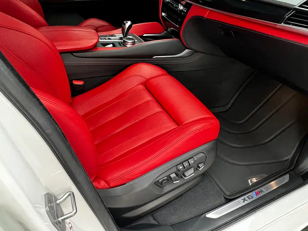 BMW X6 M 2015 X6 M купить на сайте DeffCars