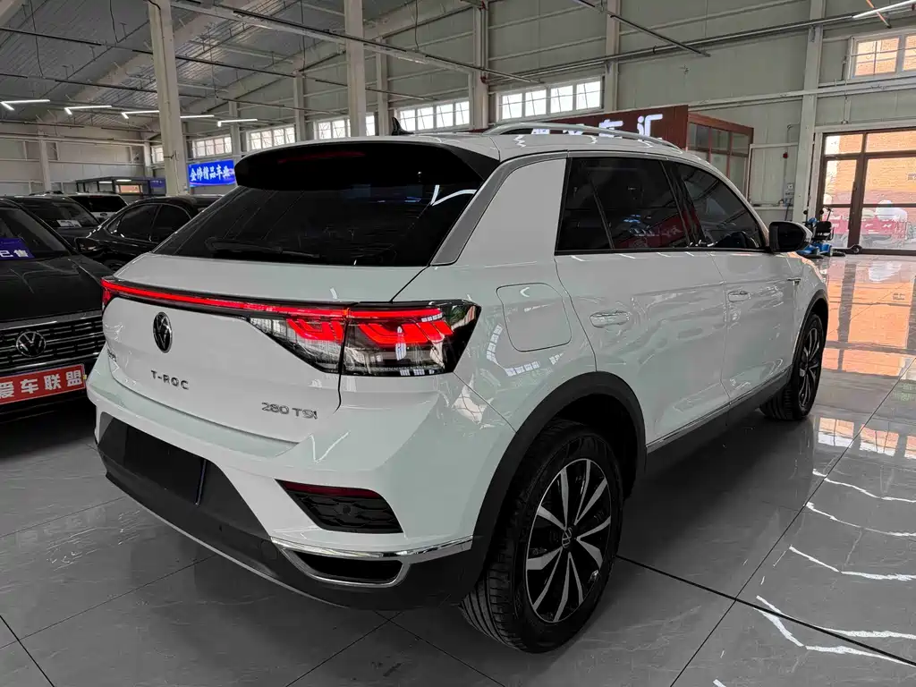 T-ROC 2023 280TSI DSG two-wheel drive time version купить на сайте DeffCars