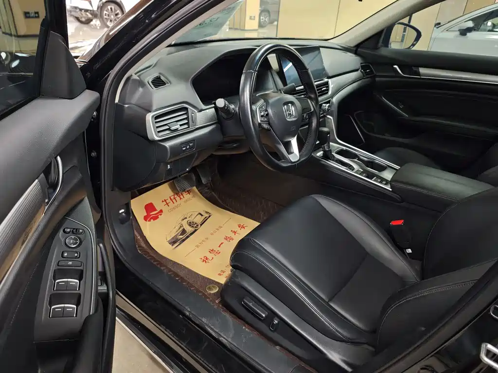 Accord 2022 260TURBO Deluxe Edition купить на сайте DeffCars