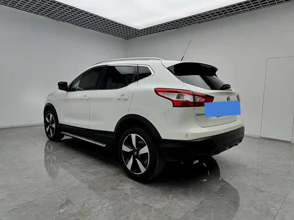 Qashqai 2017 2.0L CVT Elite Edition National V купить на сайте DeffCars