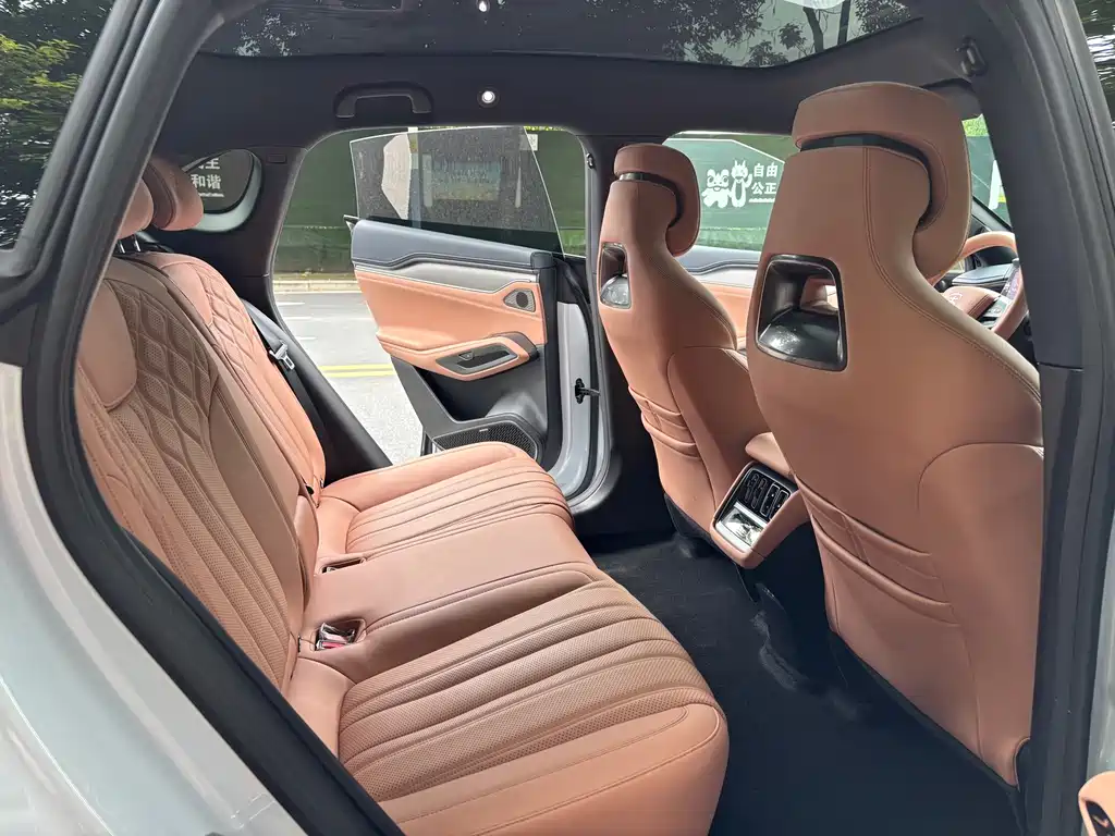 Song L EV 2025 smart driving version 550km excellent model купить на сайте DeffCars
