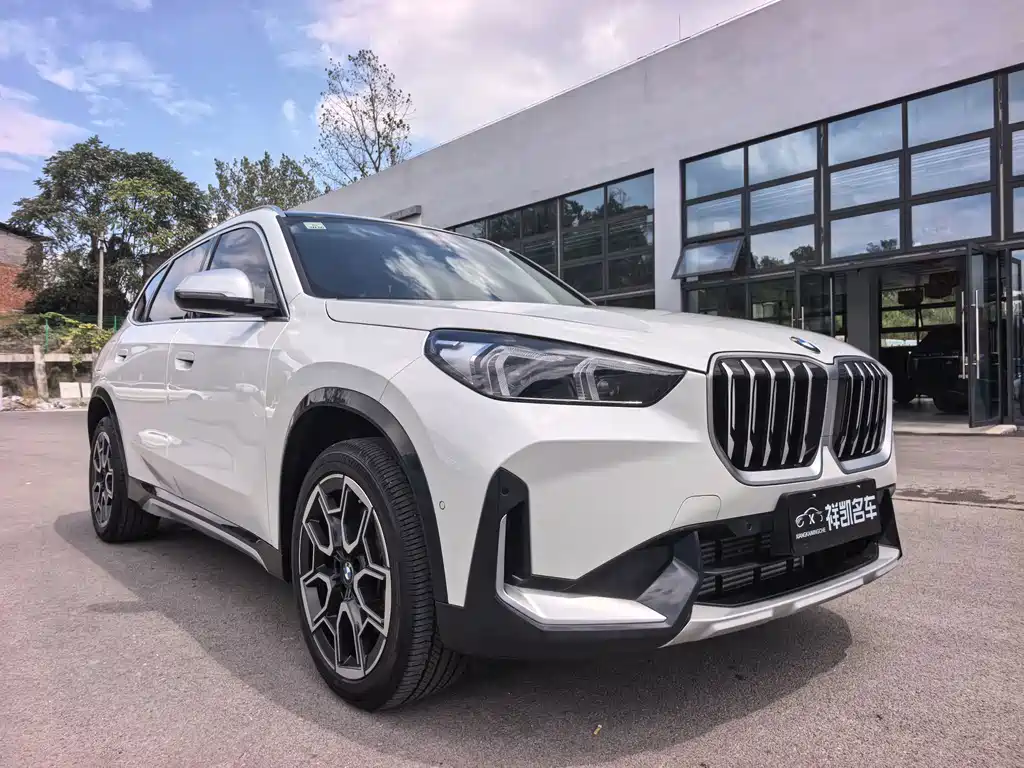 BMW X1 2024 sDrive25Li X Design Package купить на сайте DeffCars