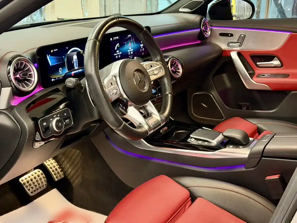 Mercedes-Benz A-Class AMG 2020 AMG A 35 L 4MATIC купить на сайте DeffCars