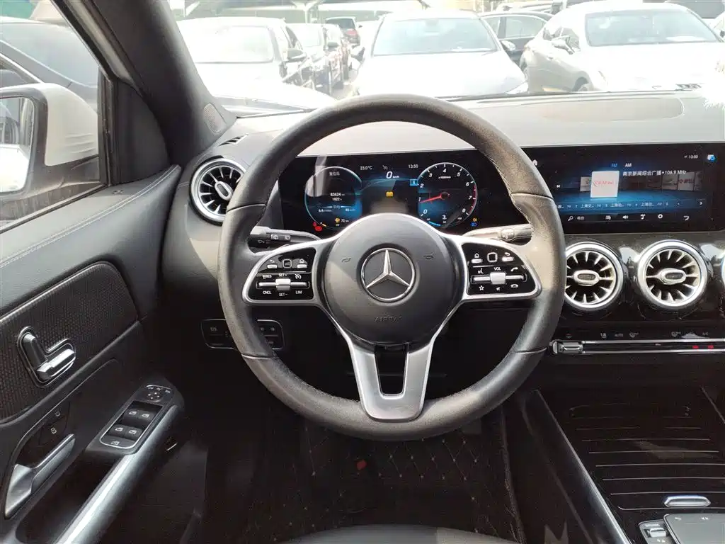 Mercedes-Benz GLA 2020 GLA 200 купить на сайте DeffCars