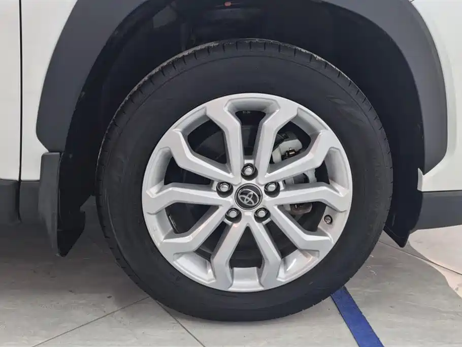 Fenglanda 2022 2.0L CVT leading version купить на сайте DeffCars