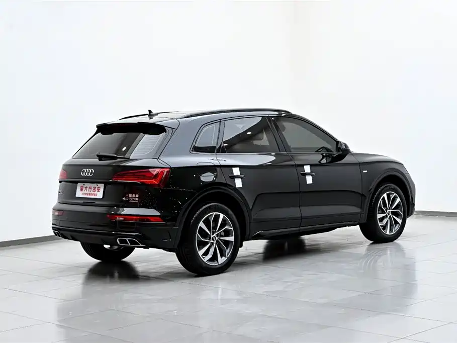 Audi Q5L 2023 40T luxury and dynamic model купить на сайте DeffCars