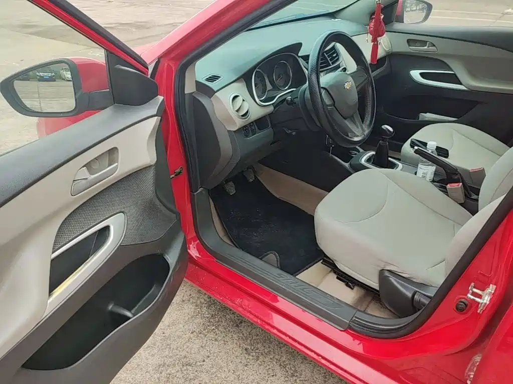 Sail 2015 Sail 3 1.5L manual ideal sunroof version купить на сайте DeffCars