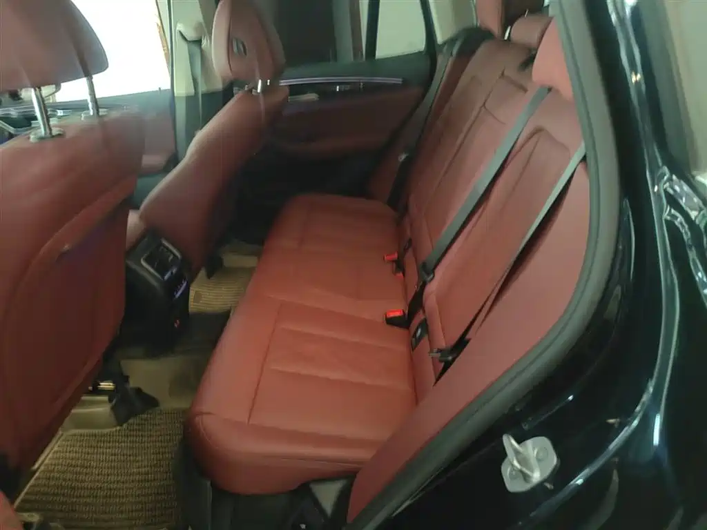 BMW X3 2022 facelift xDrive25i M sports package купить на сайте DeffCars