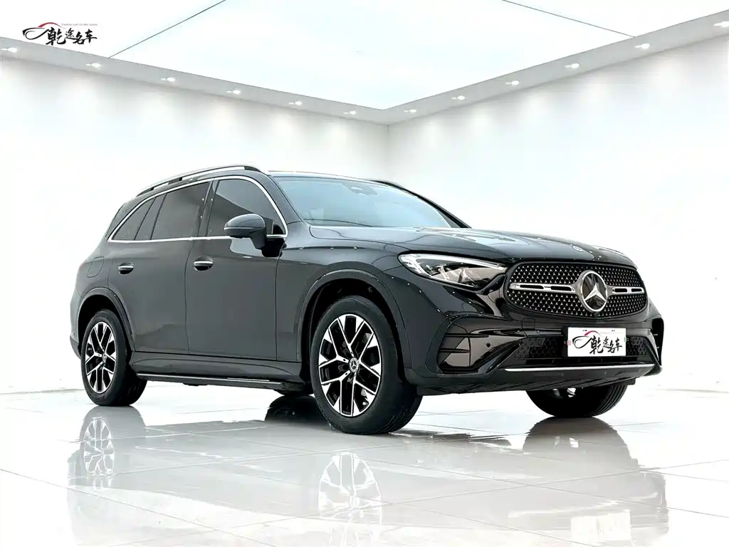 Mercedes-Benz GLC 2023 GLC 260 L 4MATIC luxury model 5 seats купить на сайте DeffCars