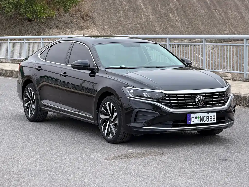 Passat 2024 380TSI Deluxe Edition купить на сайте DeffCars