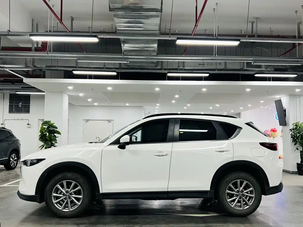 Mazda CX-5 2024 2.0L automatic two-wheel drive comfort model купить на сайте DeffCars