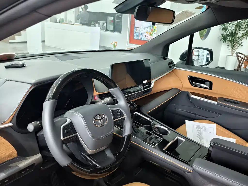 Grevia 2026 2.5L hybrid Monarch MAX four-wheel drive version купить на сайте DeffCars