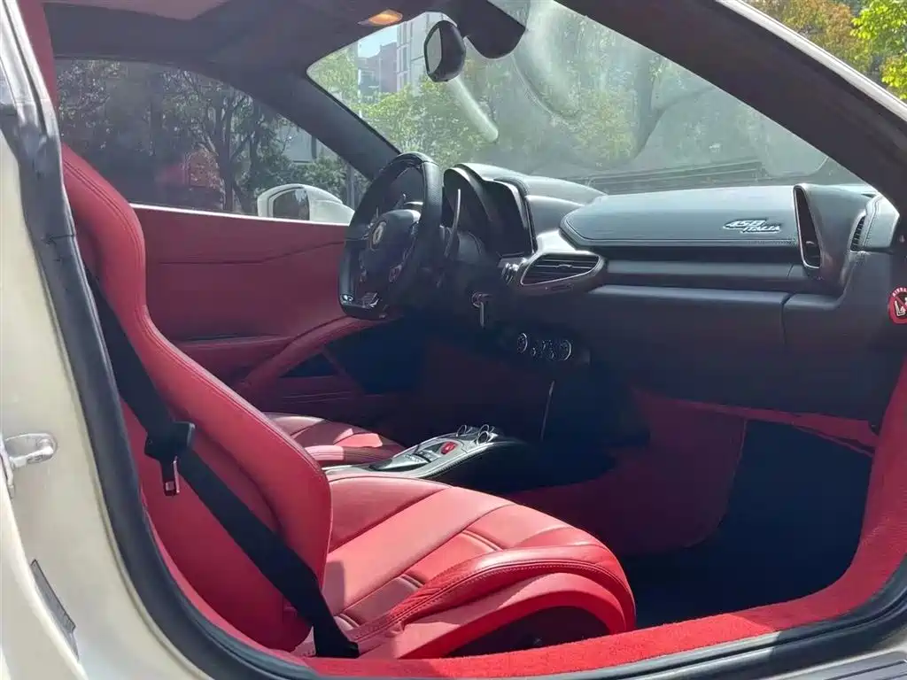 Ferrari 488 2015 488 GTB купить на сайте DeffCars