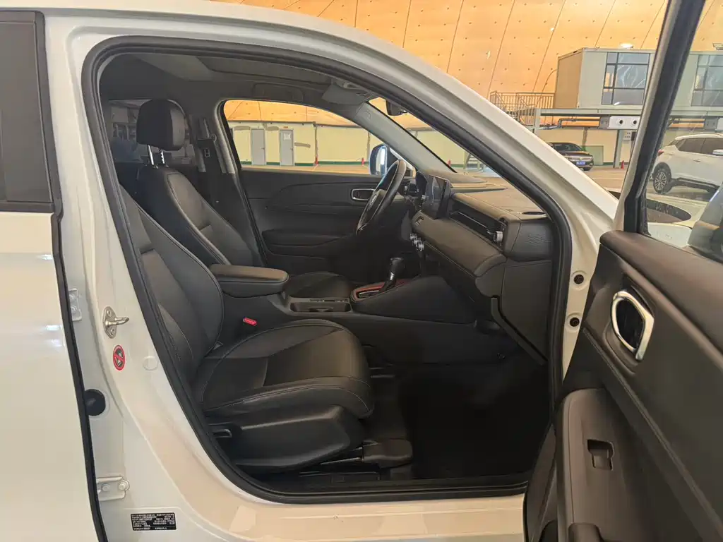 Honda XR-V 2023 facelift 1.5L CVT Love Edition купить на сайте DeffCars