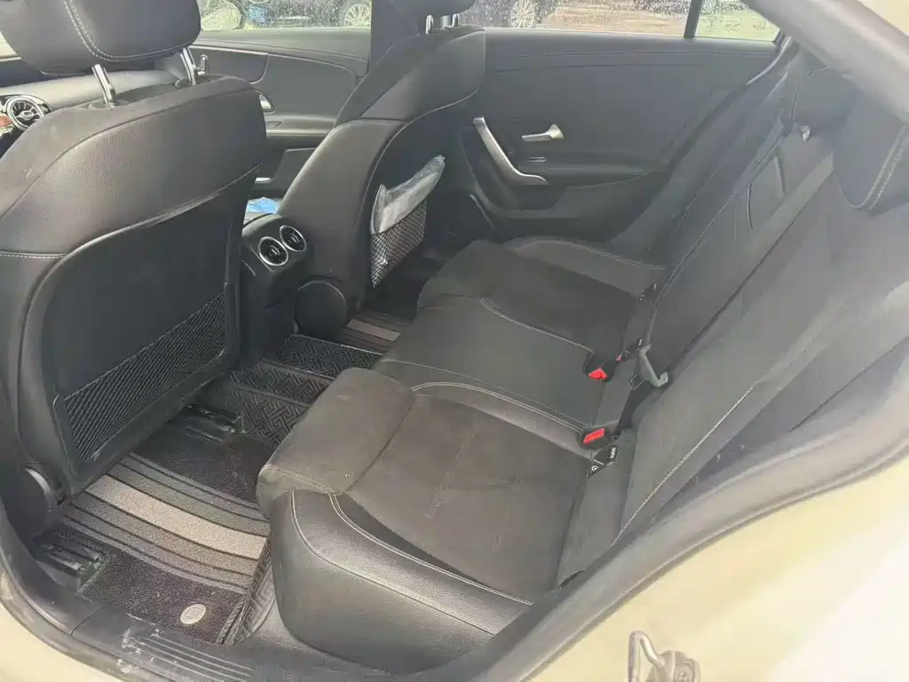 Mercedes-Benz A-Class 2020 A 180 L Sports Sedan купить на сайте DeffCars