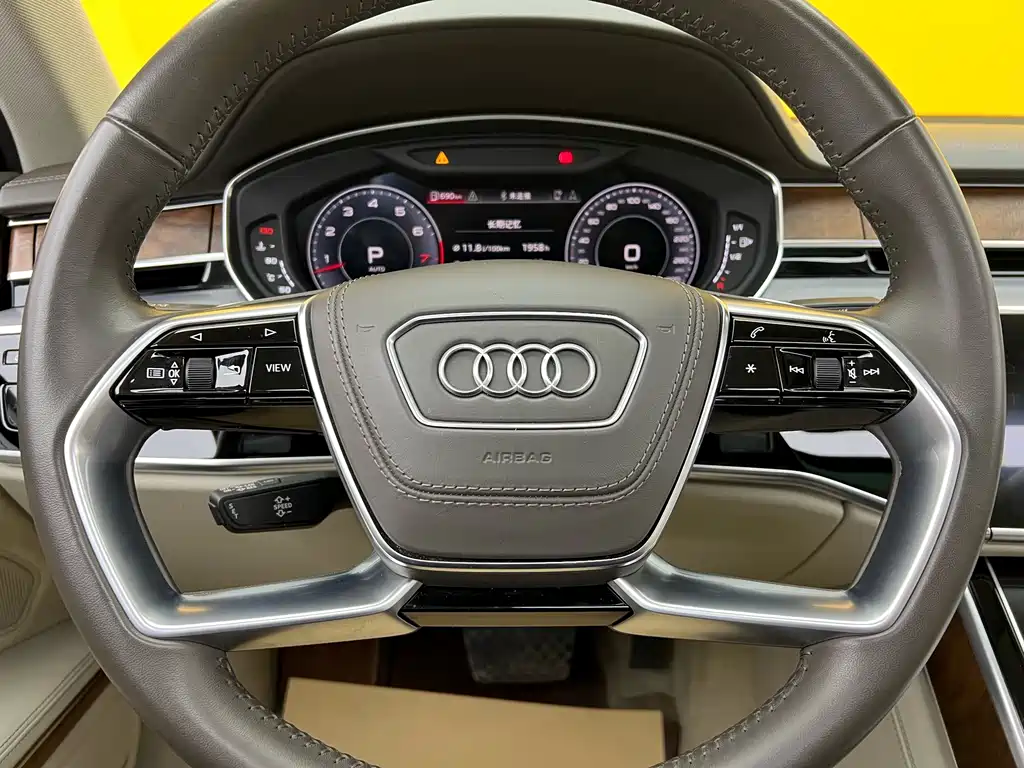 Audi A8 2019 facelift Plus A8L 55 TFSI quattro luxury model купить на сайте DeffCars