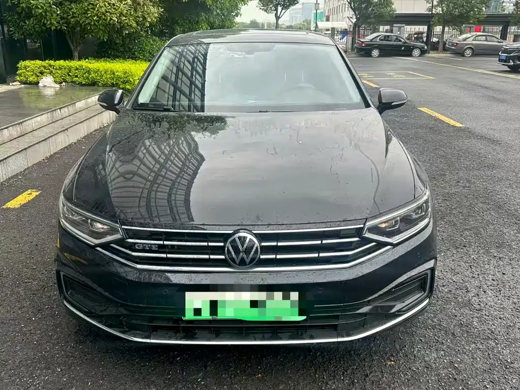 Magotan GTE plug-in hybrid 2022 GTE luxury model купить на сайте DeffCars