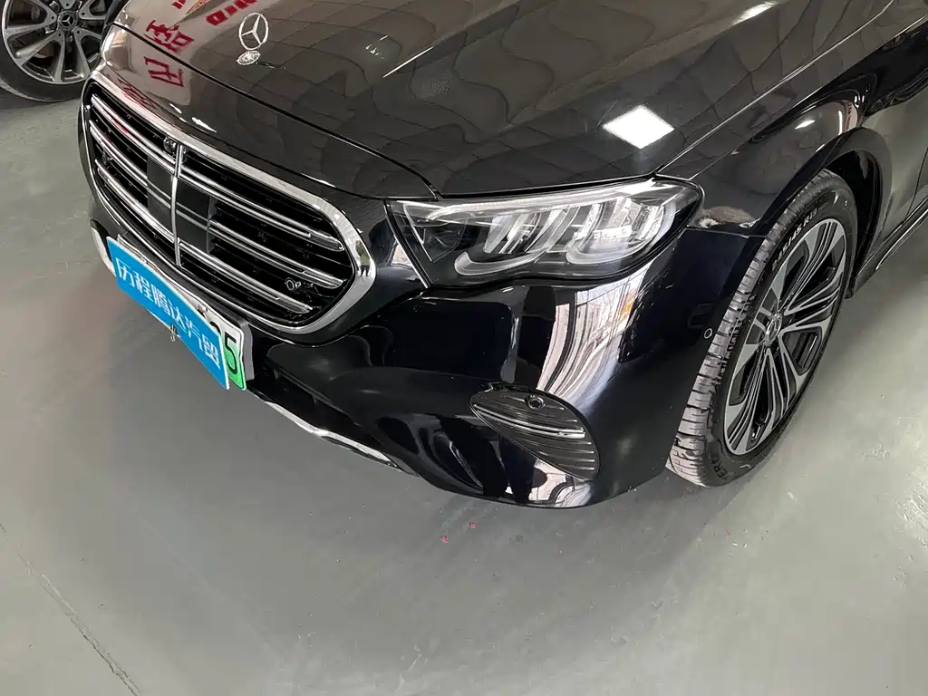 Mercedes-Benz E-Class New Energy 2024 E 350 e L plug-in hybrid sedan купить на сайте DeffCars