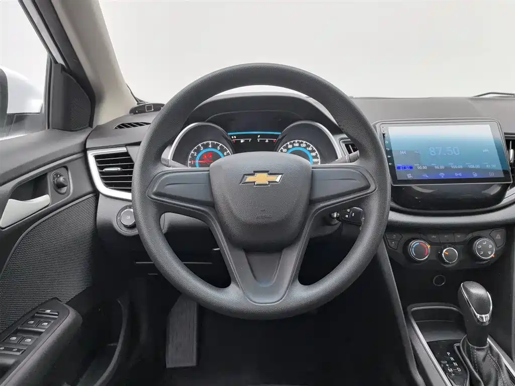 Kovoz 2019 320 automatic sunroof version купить на сайте DeffCars