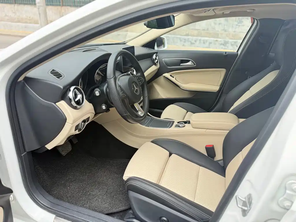 Mercedes GLA 2018 200 Dynamic купить на сайте DeffCars