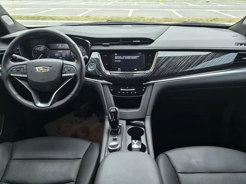 Cadillac XT6 2022 2.0T six-seat four-wheel drive luxury model купить на сайте DeffCars