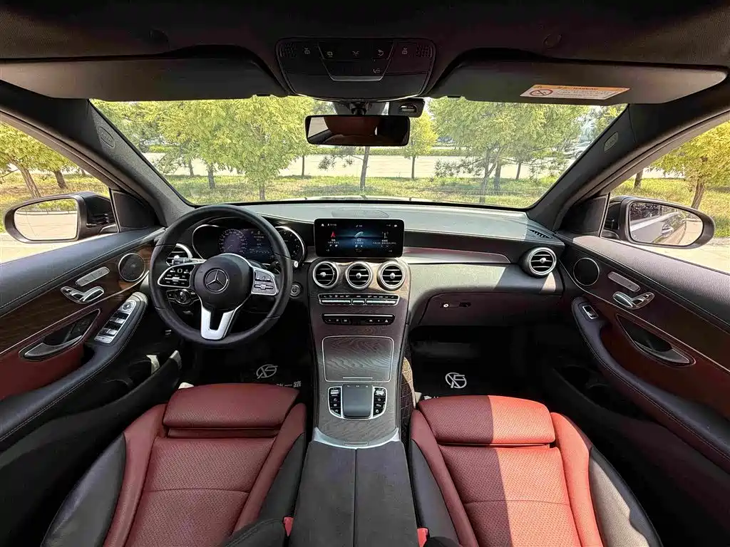 Mercedes-Benz GLC 2020 GLC 260 L 4MATIC luxury model купить на сайте DeffCars