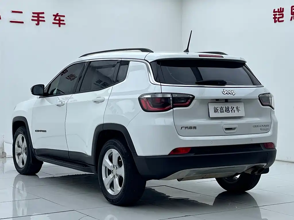 Compass 2017 200T Automatic Joy Edition купить на сайте DeffCars