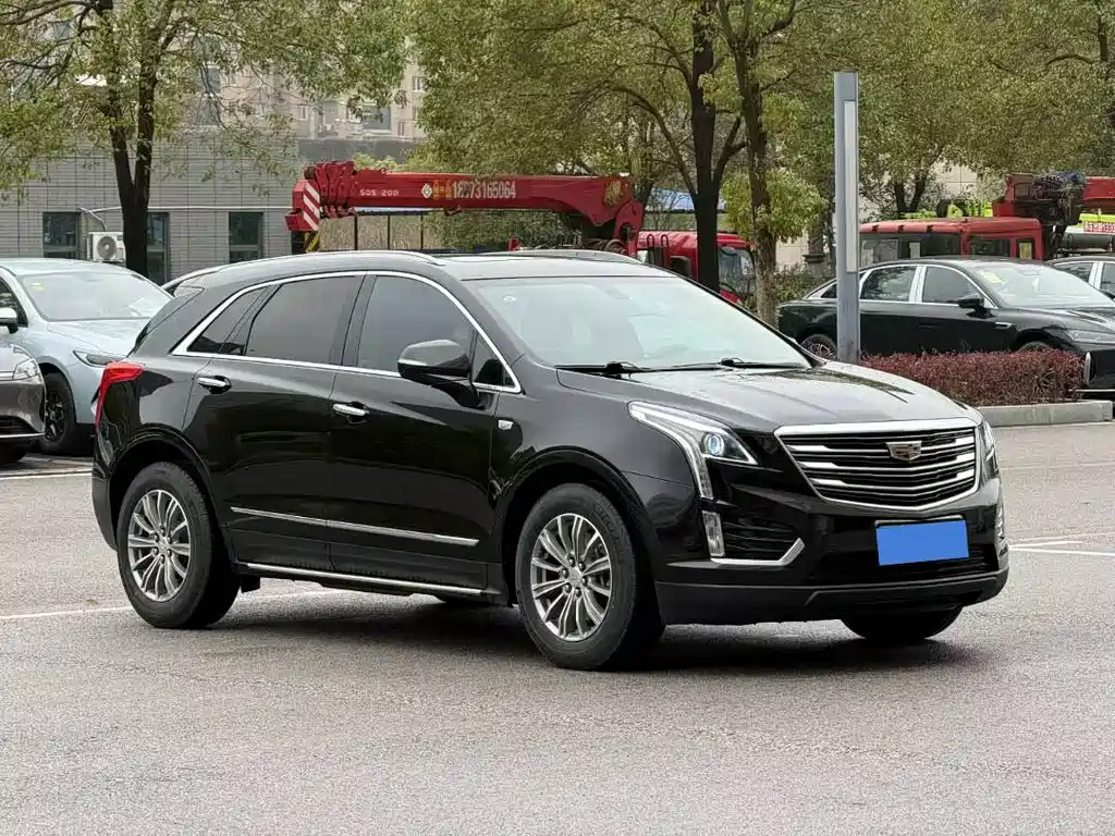 Cadillac XT5 2018 25T luxury model купить на сайте DeffCars