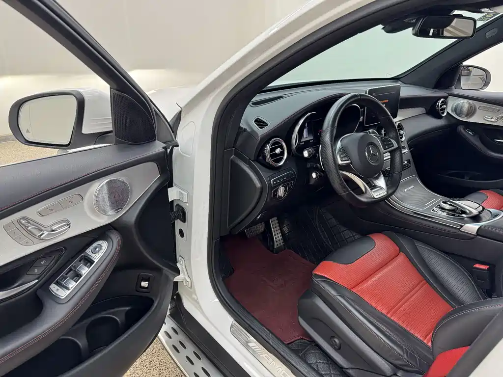 Mercedes-Benz GLC AMG 2018 AMG GLC 63 4MATIC+ купить на сайте DeffCars