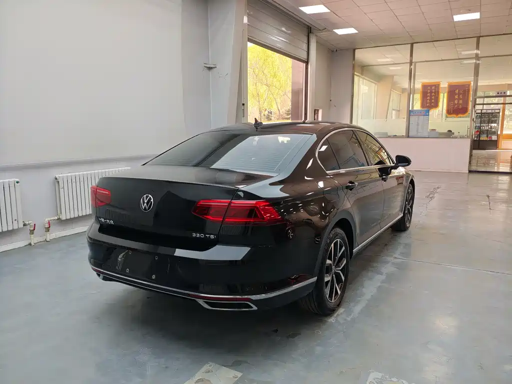 Magotan 2020 330TSI DSG leading model купить на сайте DeffCars