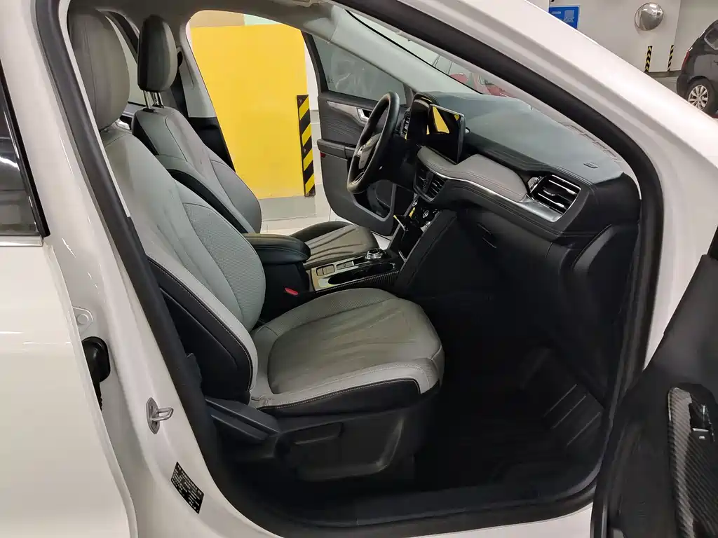 Ruiji 2020 EcoBoost 245 four-wheel drive Yaoxiang model купить на сайте DeffCars