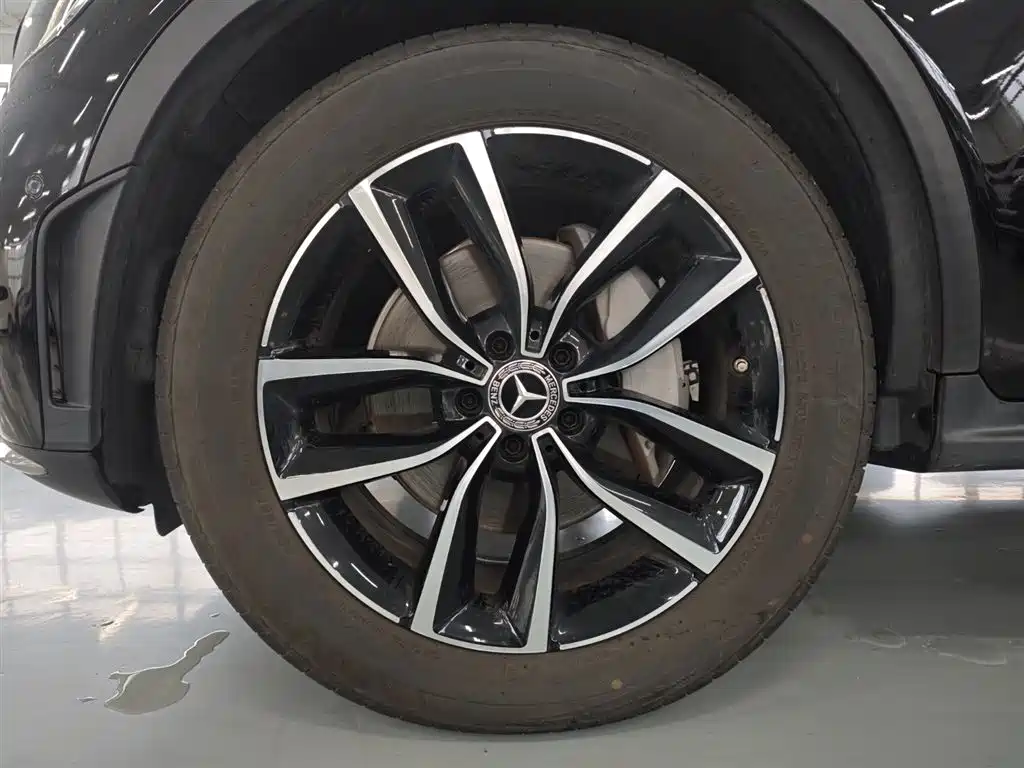Mercedes-Benz GLC 2020 facelift GLC 300 L 4MATIC dynamic купить на сайте DeffCars