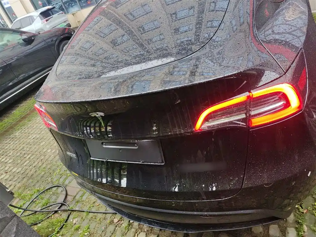 Model Y 2022 facelift rear-wheel drive version купить на сайте DeffCars
