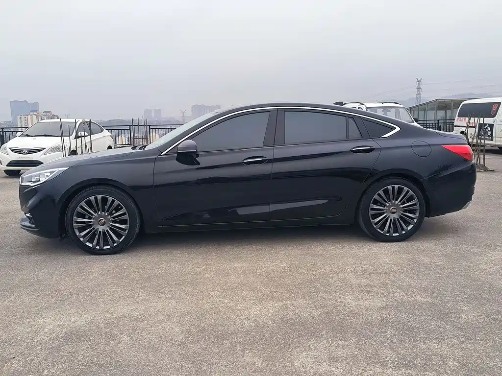 Hongqi H5 2020 1.8T automatic smart connected flag version купить на сайте DeffCars