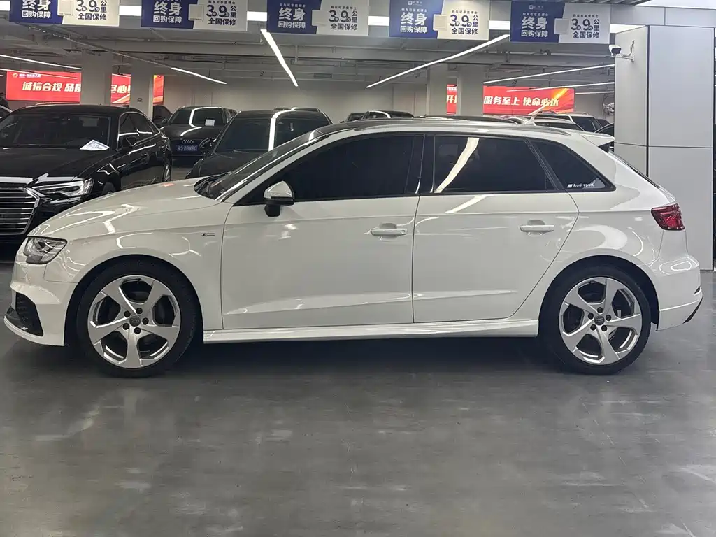 Audi A3 2018 30th Anniversary Model Sportback 35 TFSI Sports купить на сайте DeffCars