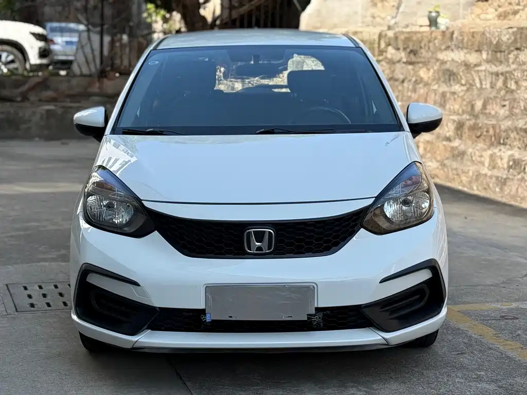 Fit 2023 1.5L CVT Trendy Edition купить на сайте DeffCars