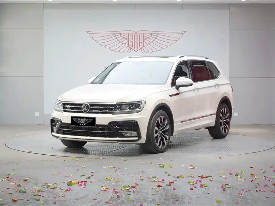 Tiguan L 2021 330TSI automatic two-wheel drive R-Line version купить на сайте DeffCars