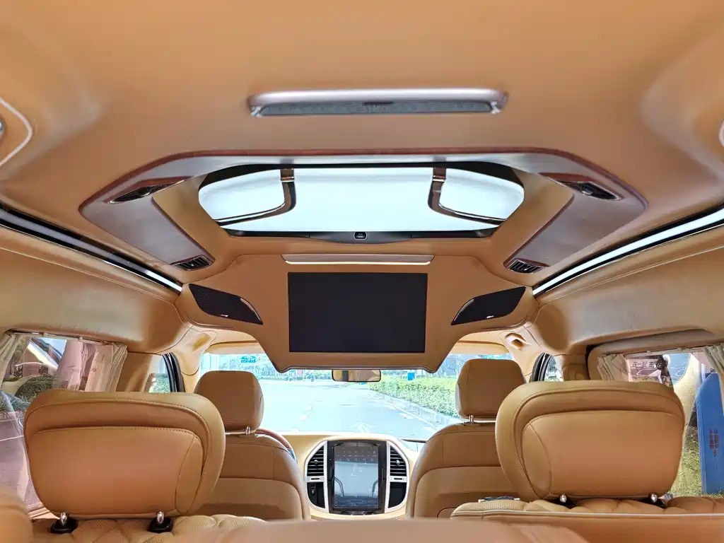 Vito 2020 2.0T Elite Edition 7 seats купить на сайте DeffCars